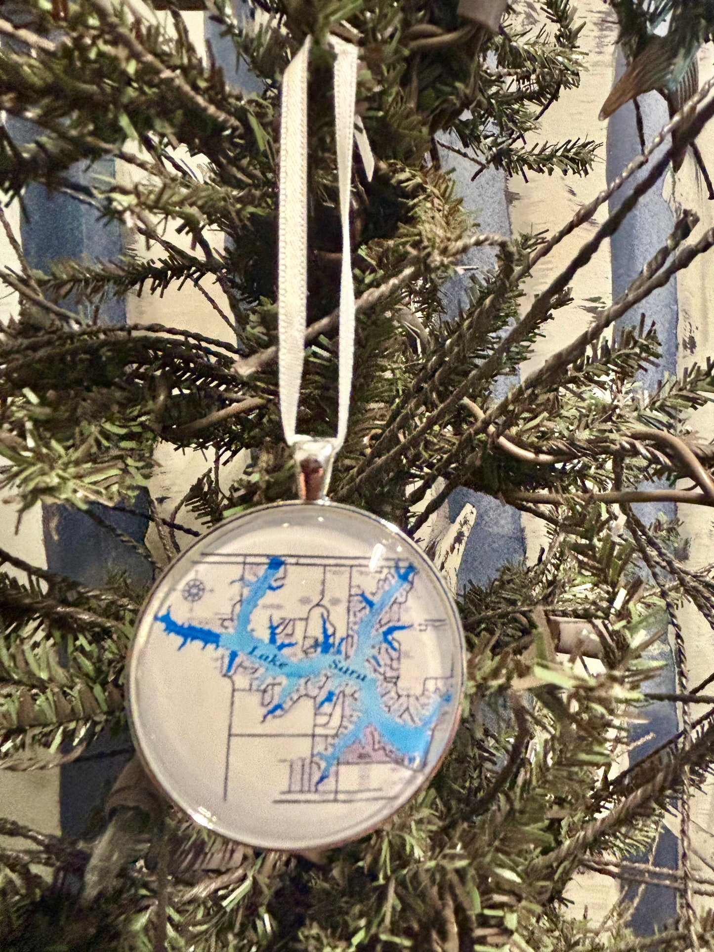 A Lake Sara Map Ornament